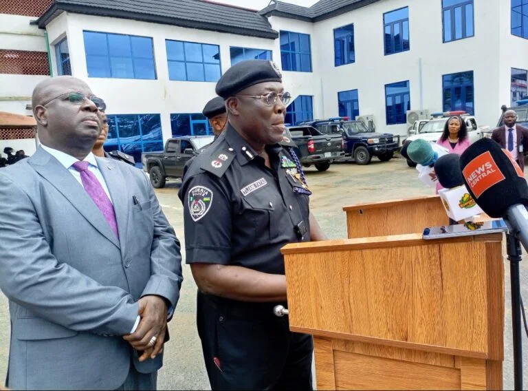 Police bust an alleged criminal syndicate involved in fraudulent acquisition of exotic vehicles from dealers with dud cheques in Lagos.