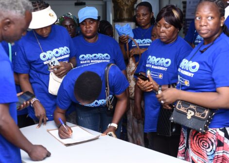 Ororo waste management, LASEPA, Shell foundation empower waste pickers, market women, youths to boost used cooking oil in Lagos